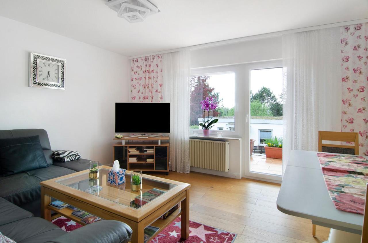 Aida Apartment อูเบอร์ลิงเงน ภายนอก รูปภาพ