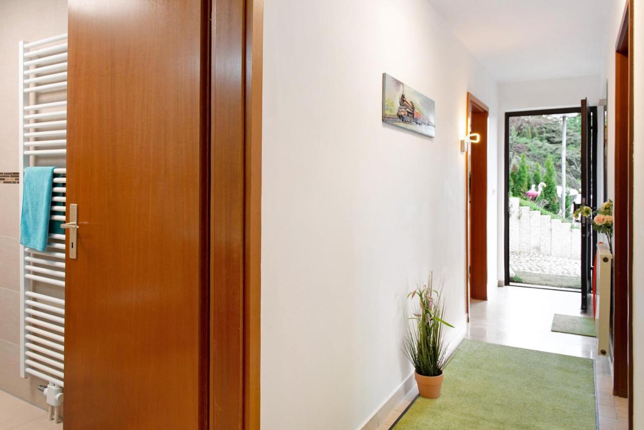 Aida Apartment อูเบอร์ลิงเงน ภายนอก รูปภาพ