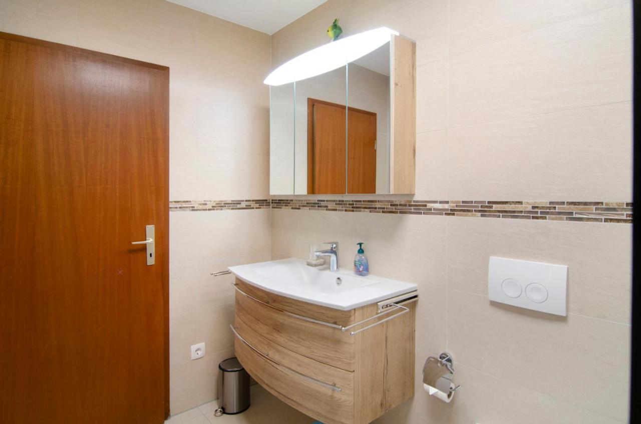 Aida Apartment อูเบอร์ลิงเงน ภายนอก รูปภาพ